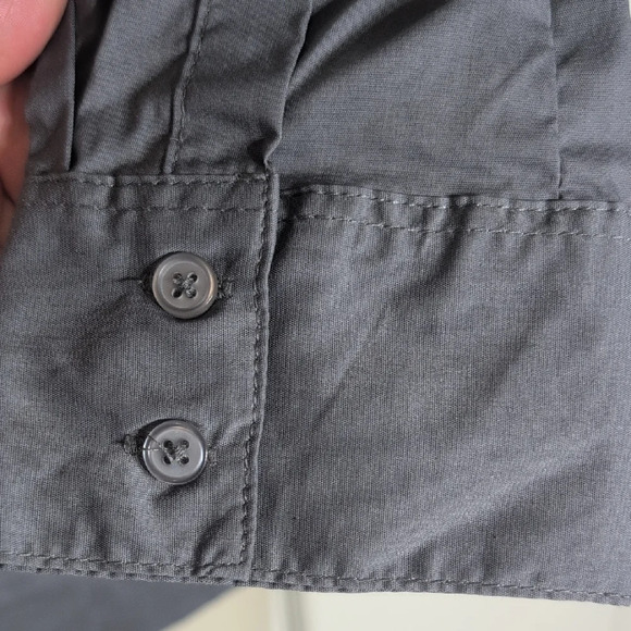 Doublju Gray Women's Button-Down Shirt - Picture 4 of 6